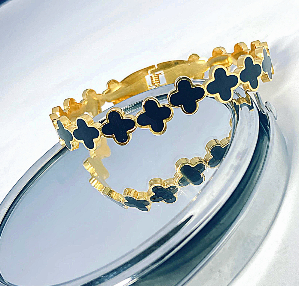 Black Clover Handcuff