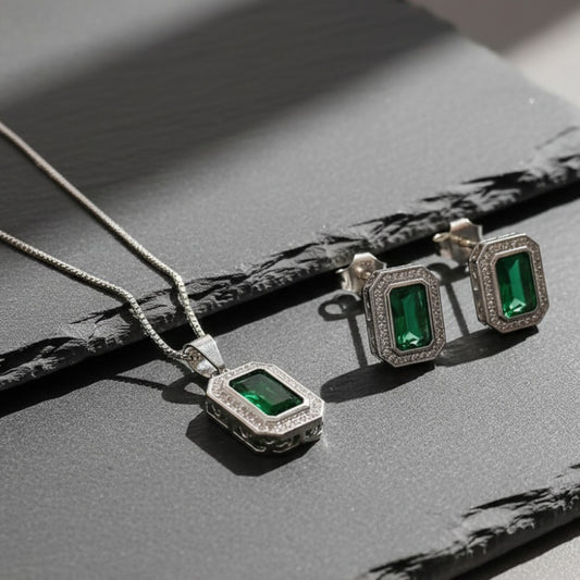 Green Emerald Silver Chain