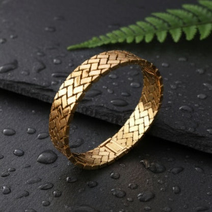 Gold Handcuff