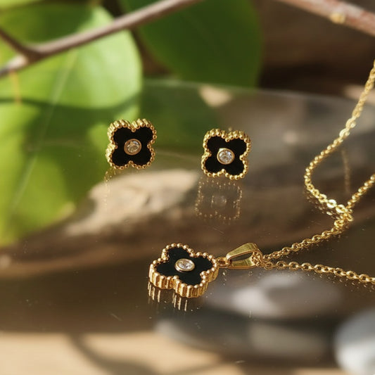 Black Clover Pendent