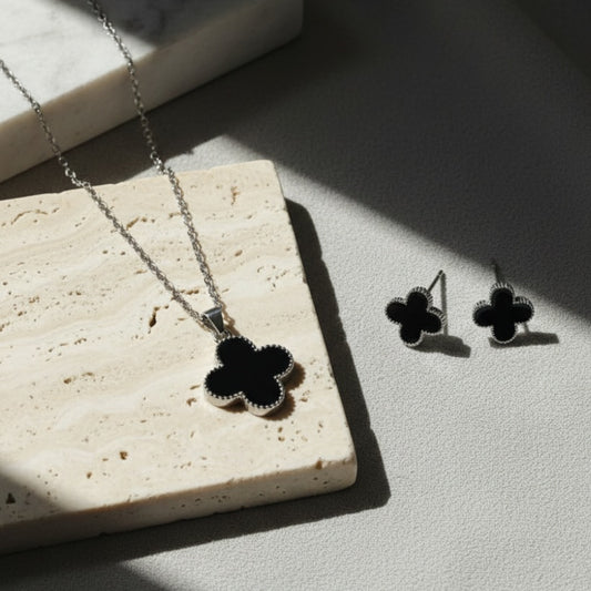 Clover Silver Black Pendent